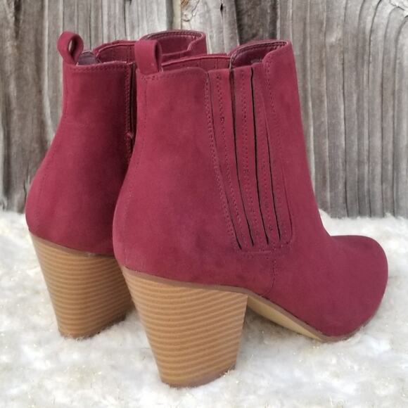 Red Heeled Bootie JustFab Misha Size 8.5 Burgundy Wine Ankle Boot EUC - Picture 6 of 13